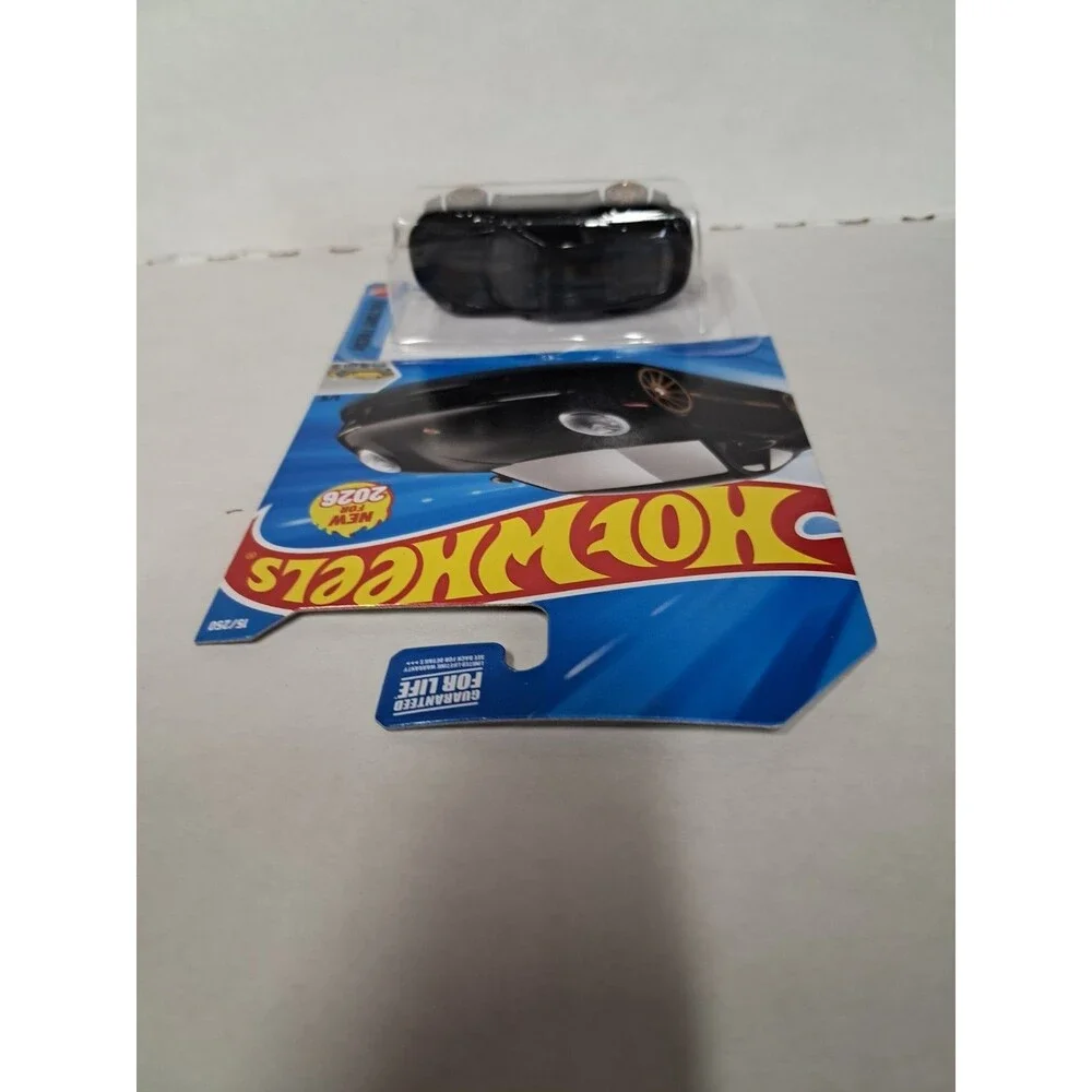 Hot Wheels Factory Fresh Porsche 911 Carrera T 1:64 Diecast Black/Gold Unopened